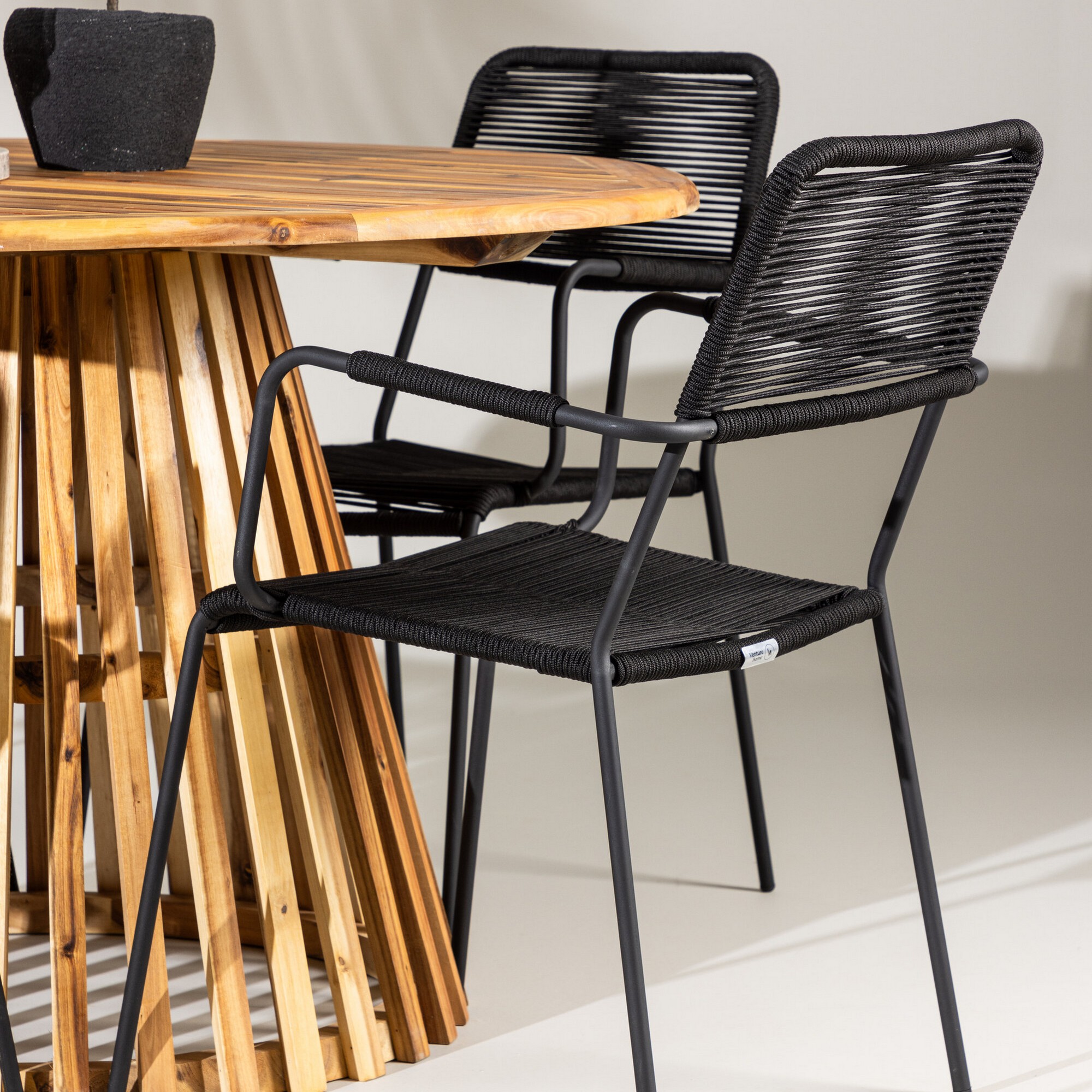 Trädgårdsgrupp Venture Home Lumpur med 4 Lindos Trädgårdsstolar