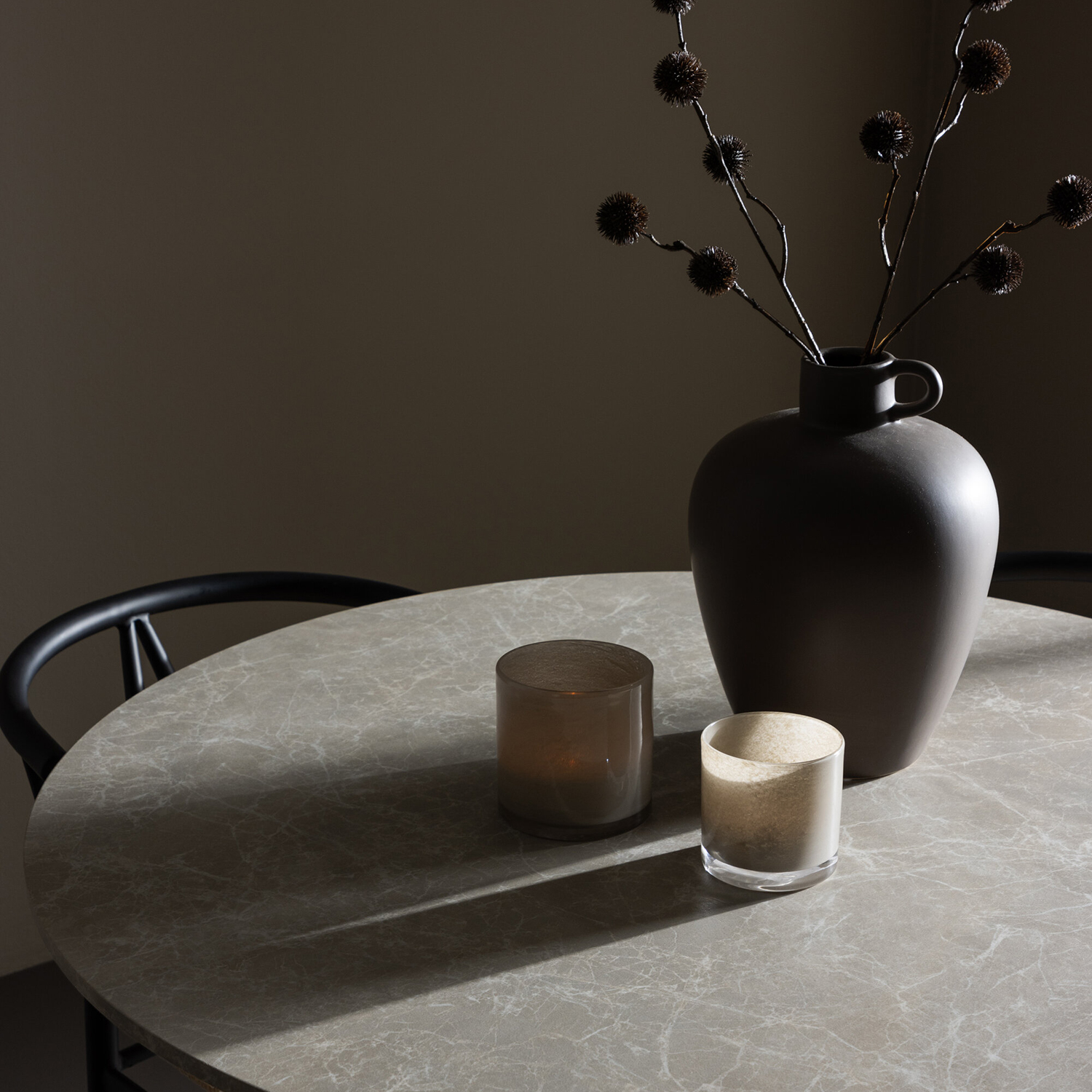 Matgrupp Venture Home Lycke Ø110 med 4 st Alfons Stolar