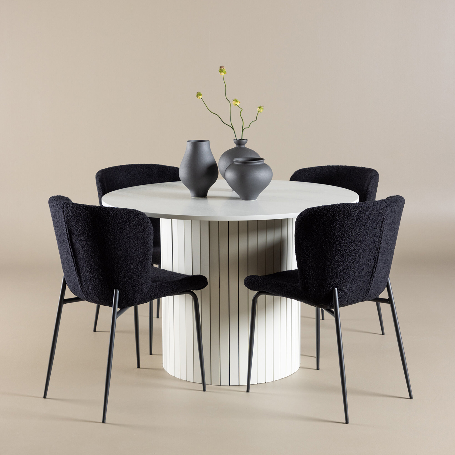 Matgrupp Venture Home Härön Ø110 med 4 st Modesto Stolar