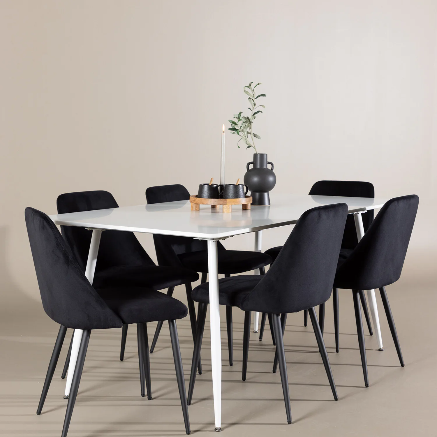 Matgrupp Venture Home Silar 180 med 6 st Night Stolar