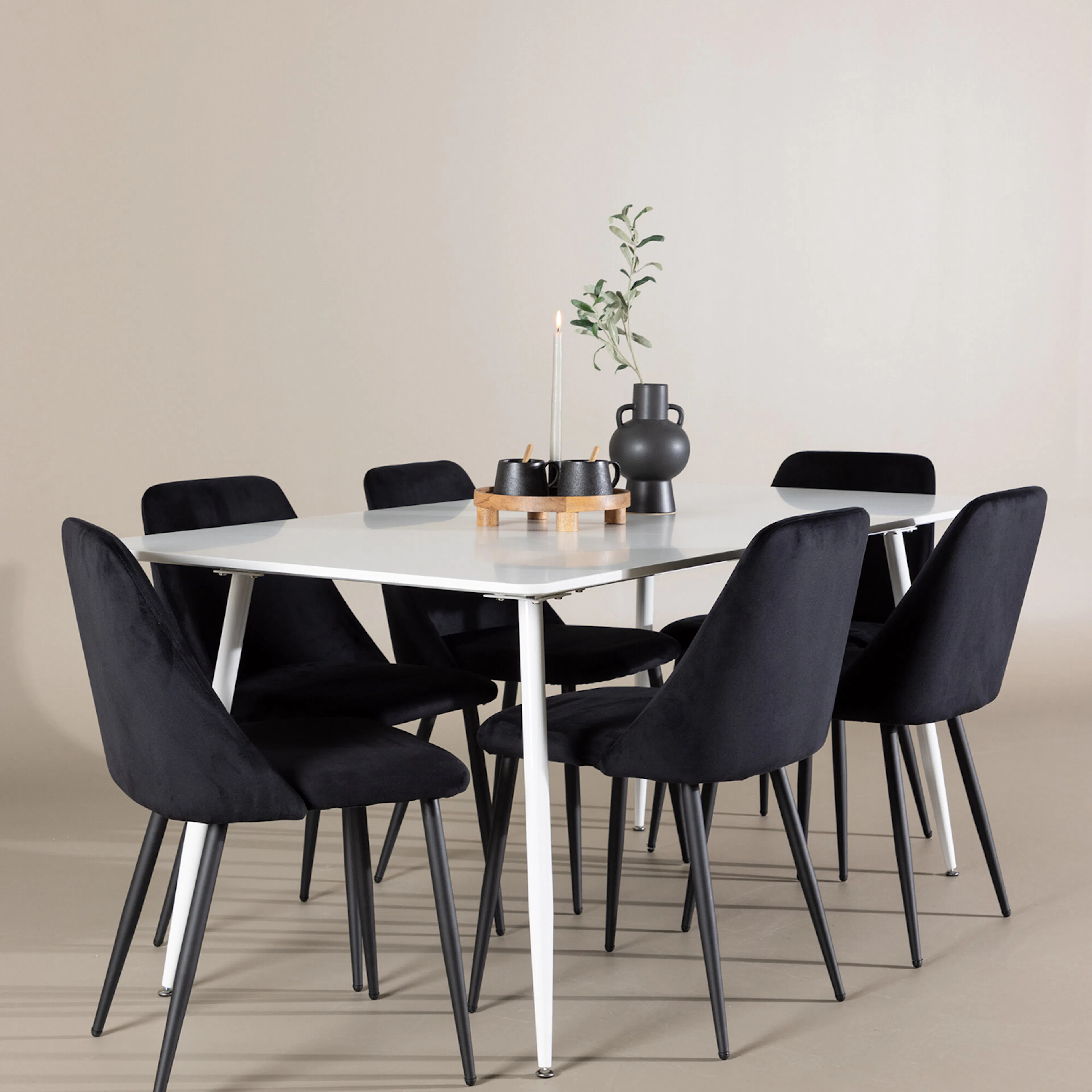 Matgrupp Venture Home Silar 180 med 6 st Night Stolar