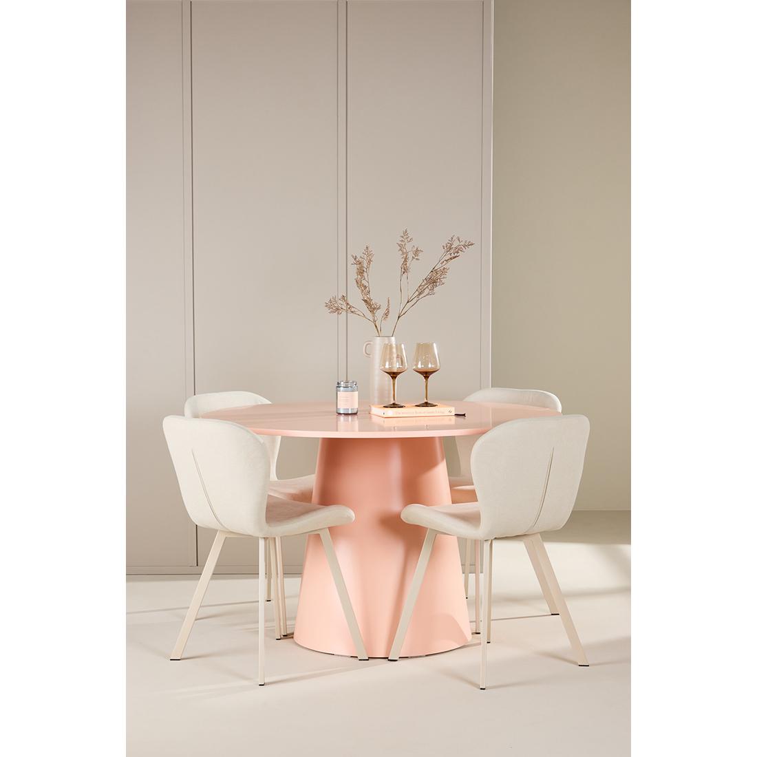 Matgrupp Venture Home Lanzo Ø120 cm med 4st Lilja Matstolar