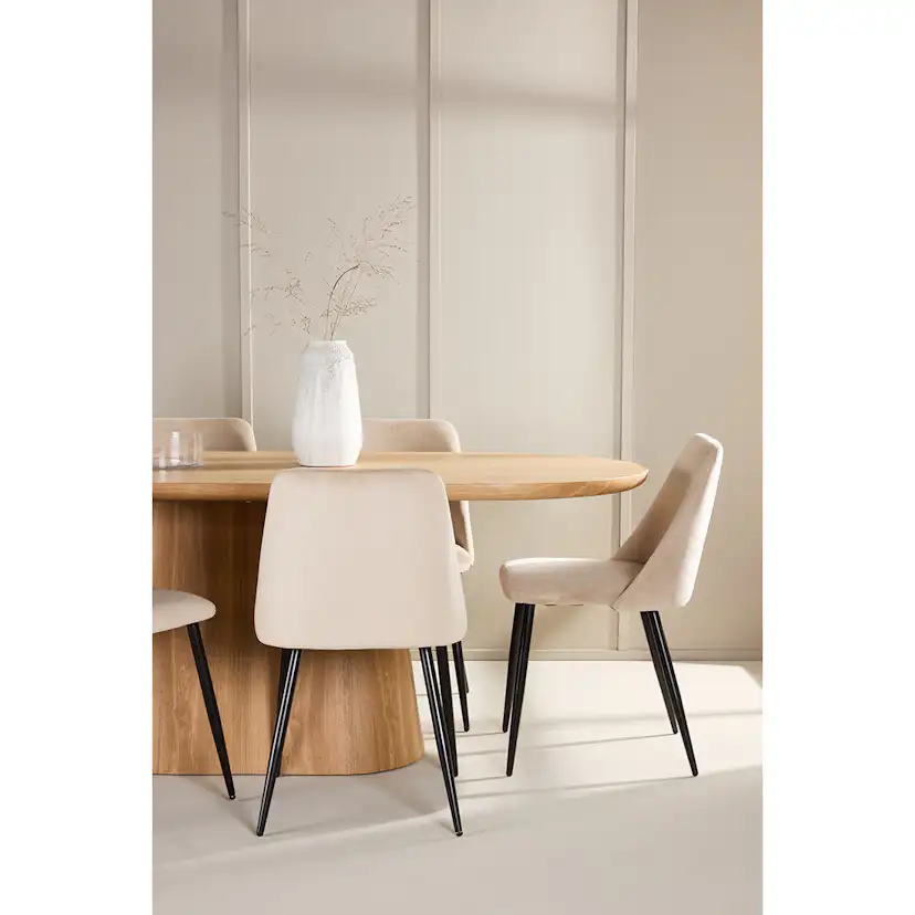 Matgrupp Venture Home Stjärnö med 6st Night Matstolar