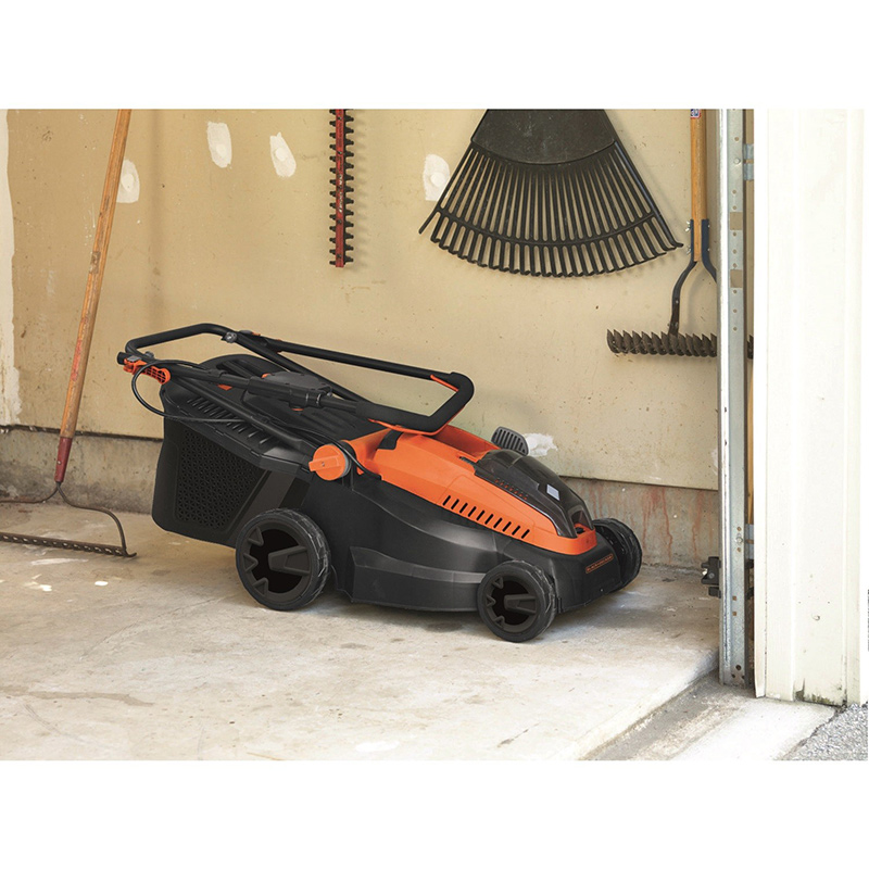 Gräsklippare Black+Decker CLM3820L1