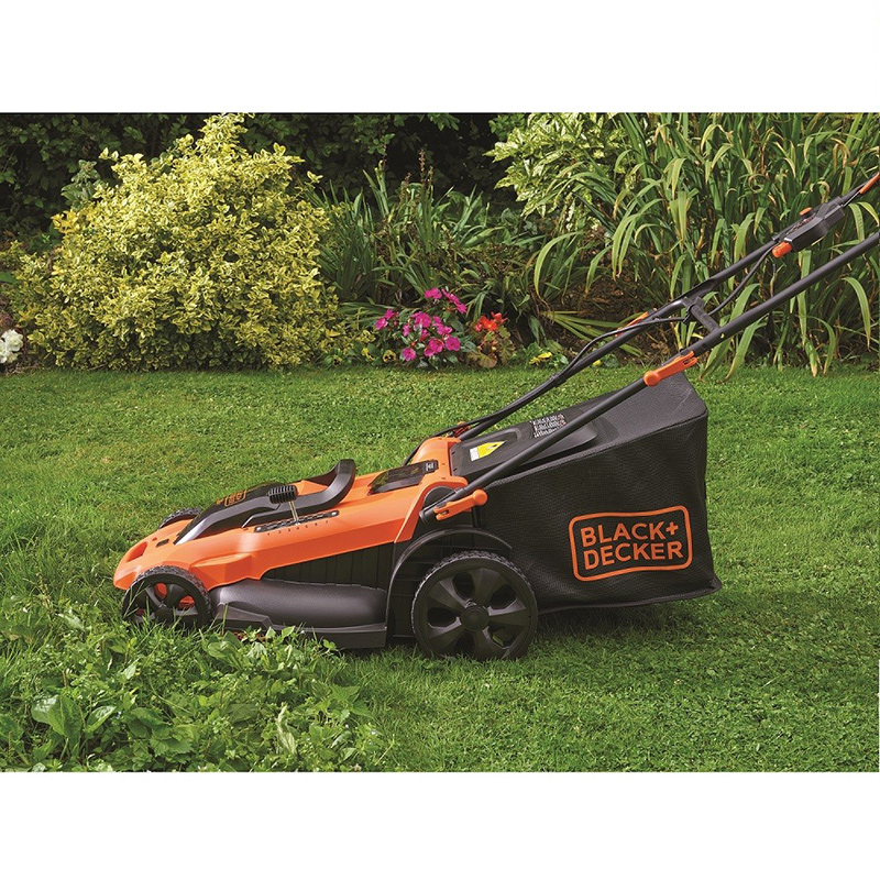 Gräsklippare Black+Decker CLMA4820L2