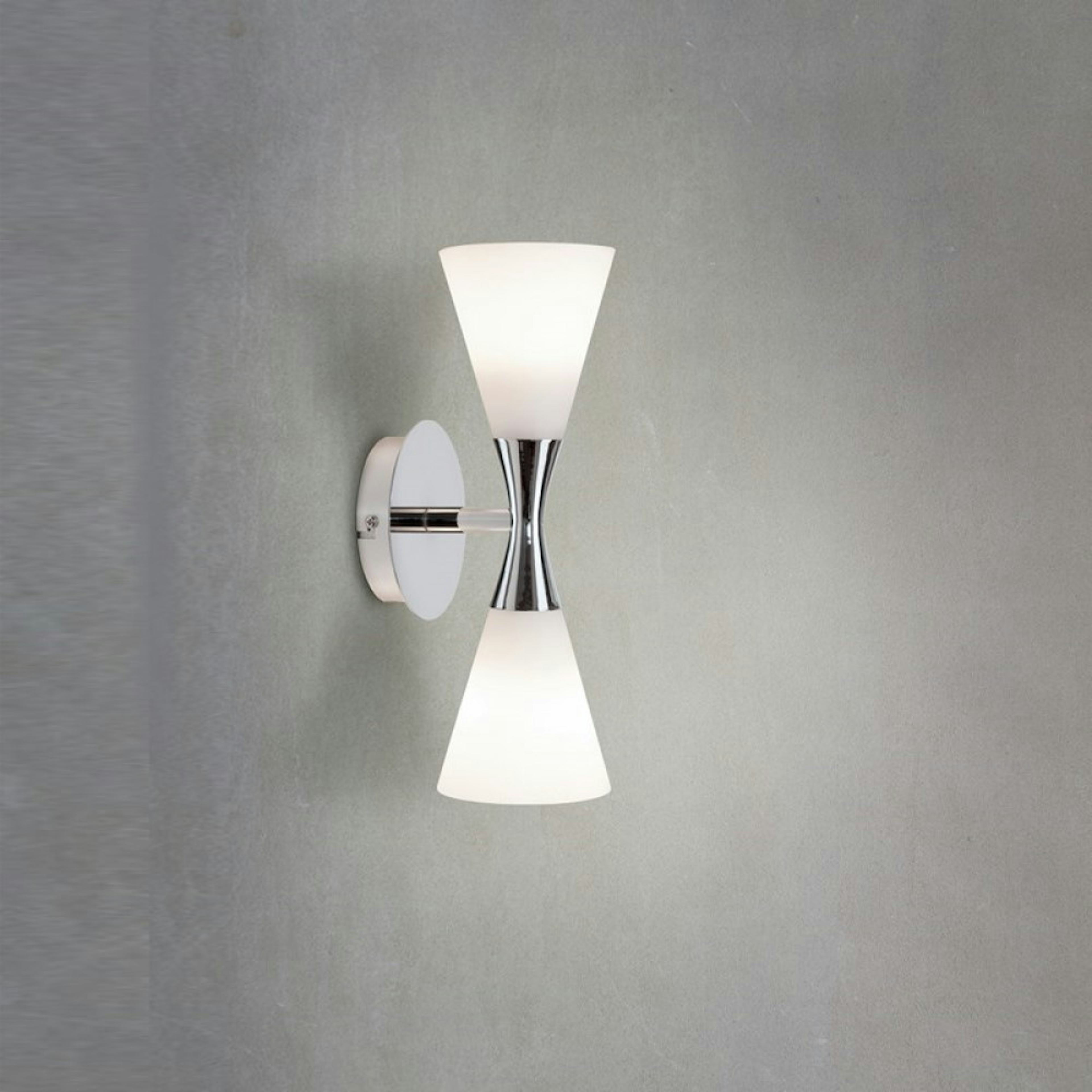 Vägglampa Herstal Harlekin Duo