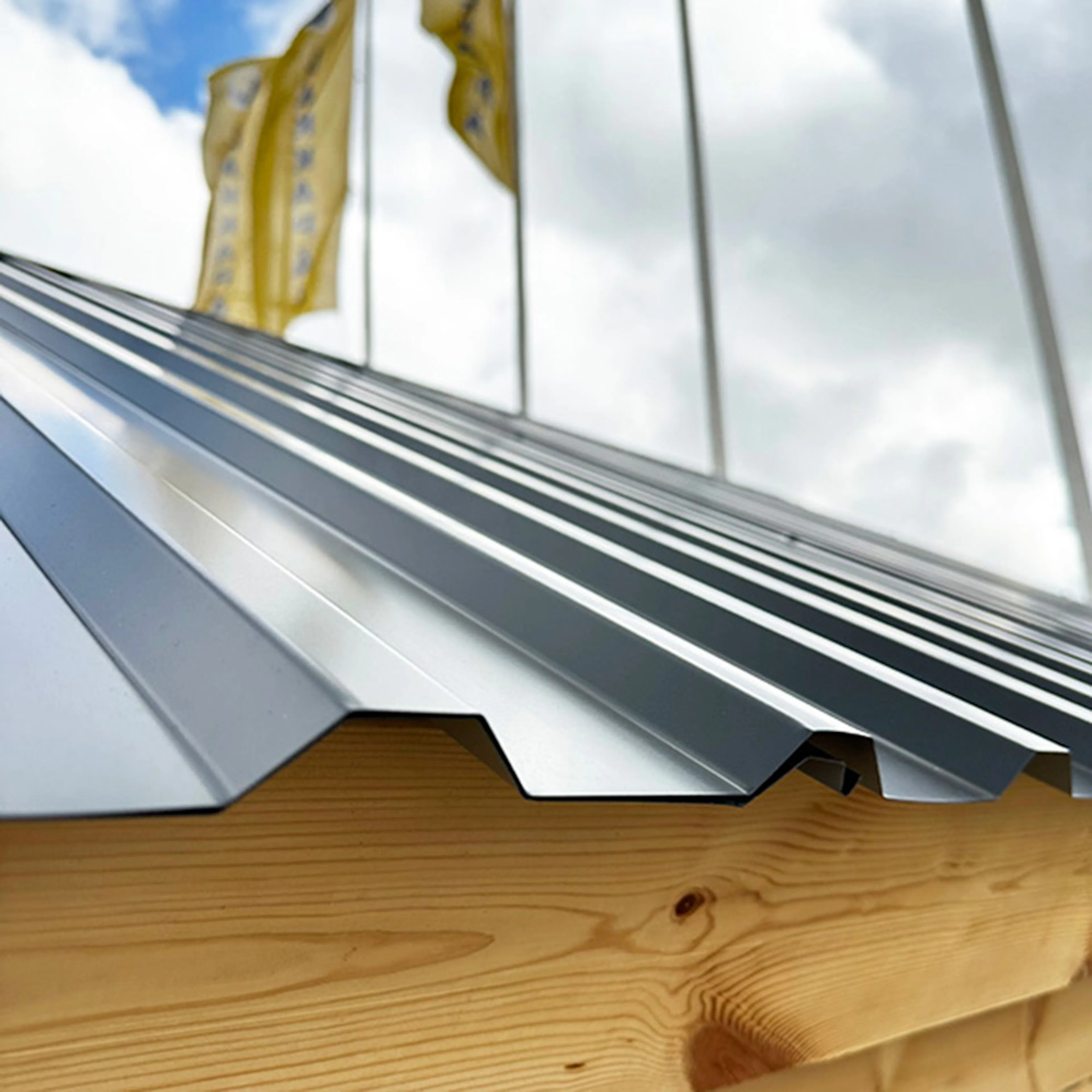 Plåttakspaket LP Garden För Timmerlada R6 R-20