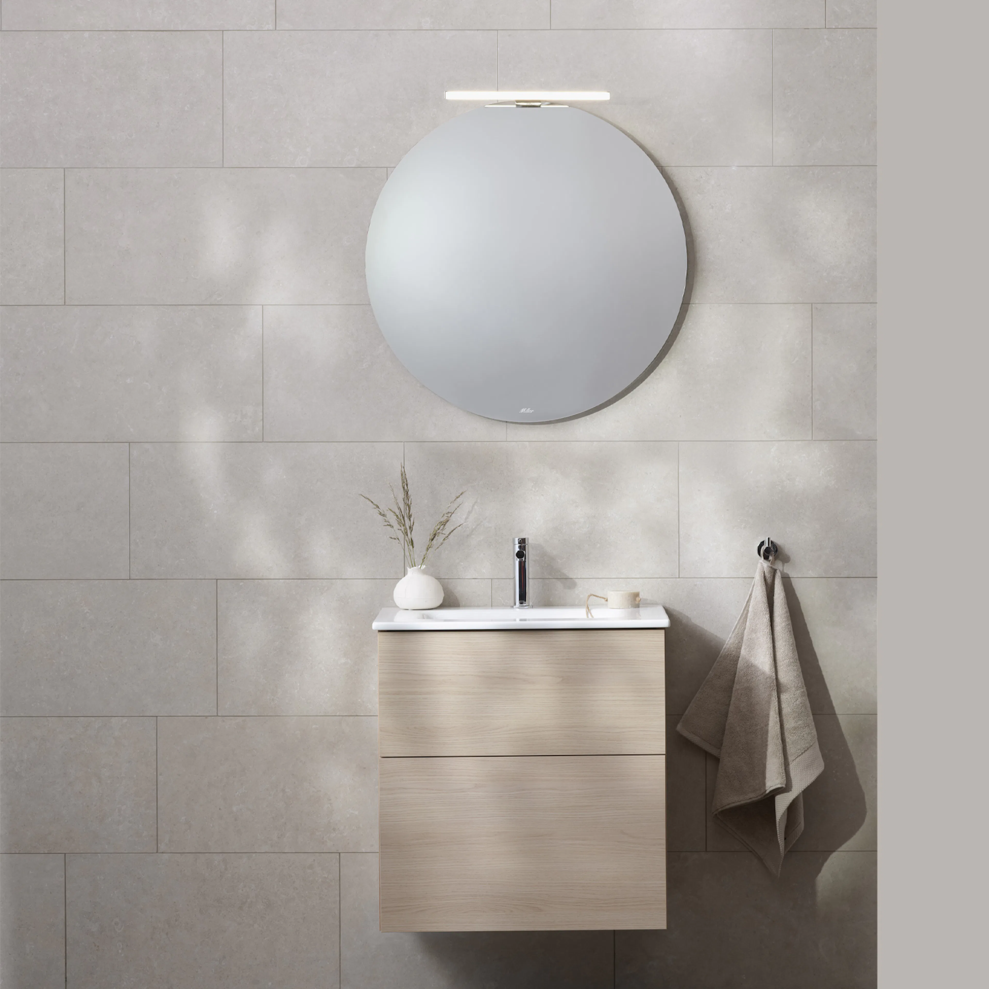 Möbelpaket Miller Badrum New York med Edge Tvättställ och Spegel