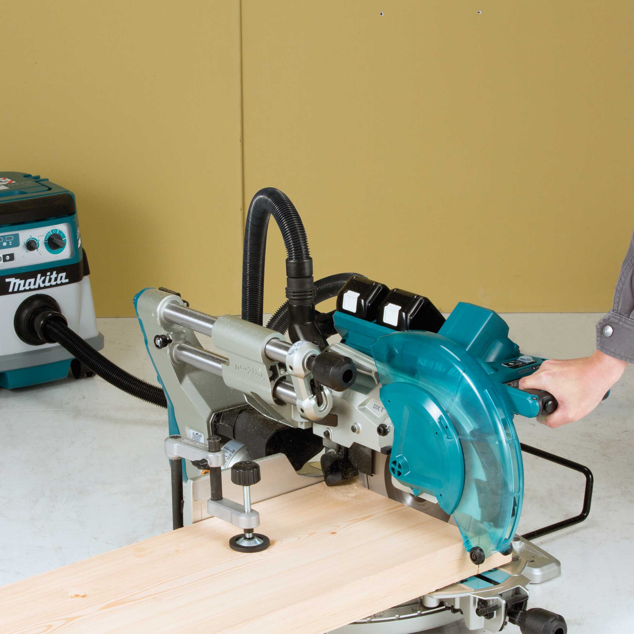 Kap- och Gersåg Makita LXT DLS111ZU 2x18V utan Batteri