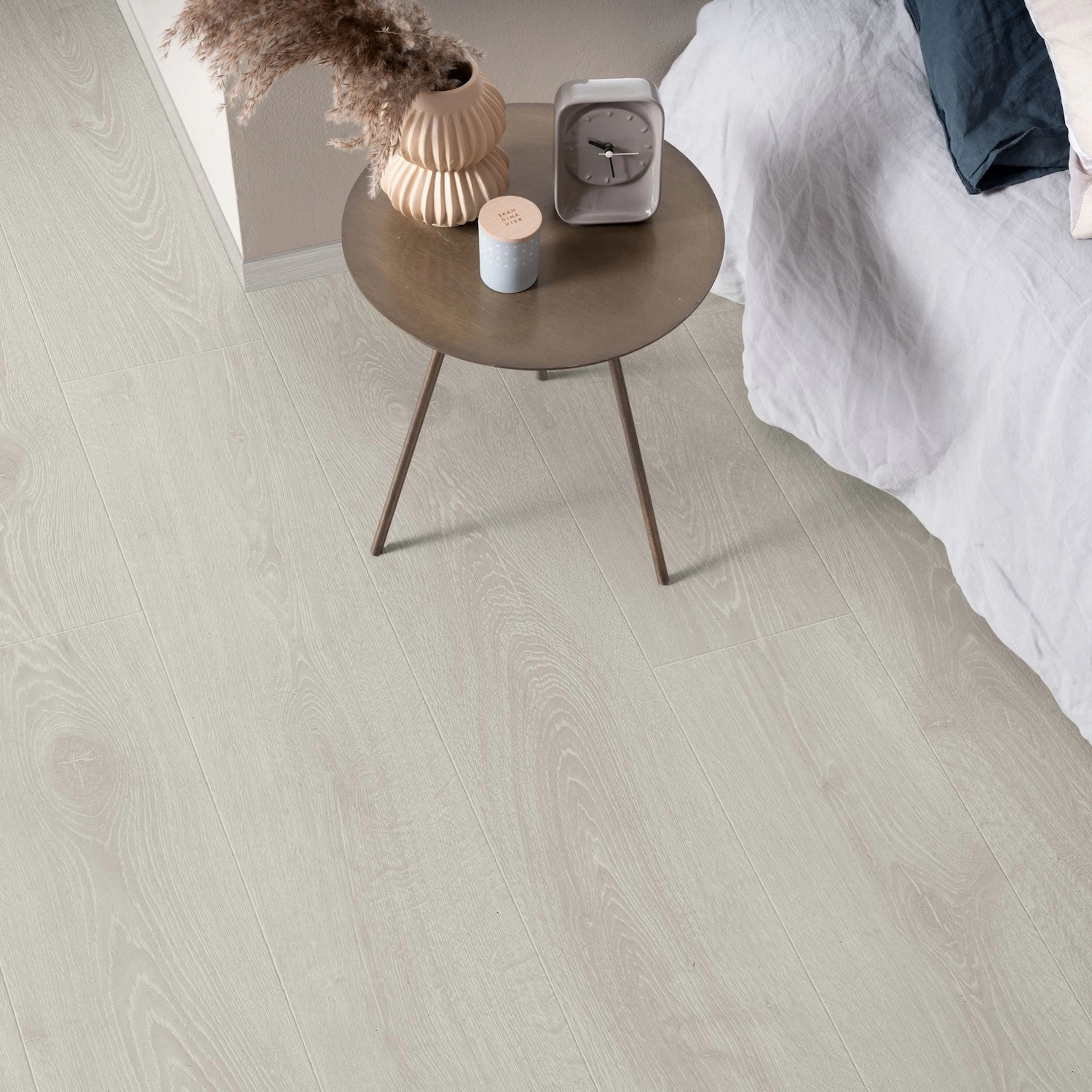 Laminatgolv Pergo Modern Plank 4V - Sensation Studio Oak 1-Stav