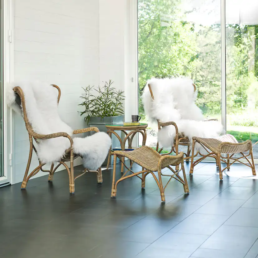 Länsstol Hillerstorp Praktö Naturfärgad Fåtölj i Rotting