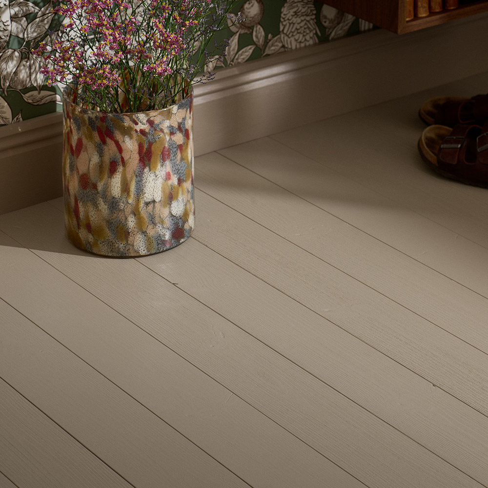 Massivt Trägolv Moelven Leva Tradition Plankgolv i Furu, Beige