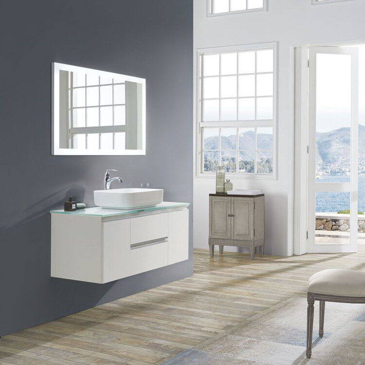 Spegel LH Modern med LED Belysning