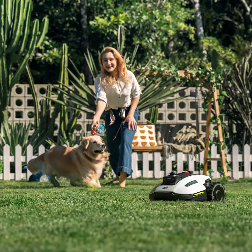 Robotgräsklippare Mammotion YUKA Mini 2 1000