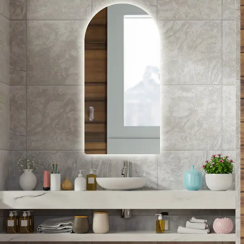 Spegel Vidi Majken med LED-belysning