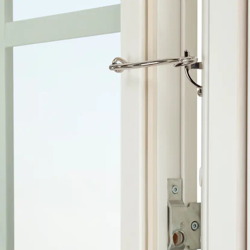 Sidohängt Fönster Svenska Fönster 3-Luft Trä 2-Glas Rund Profil