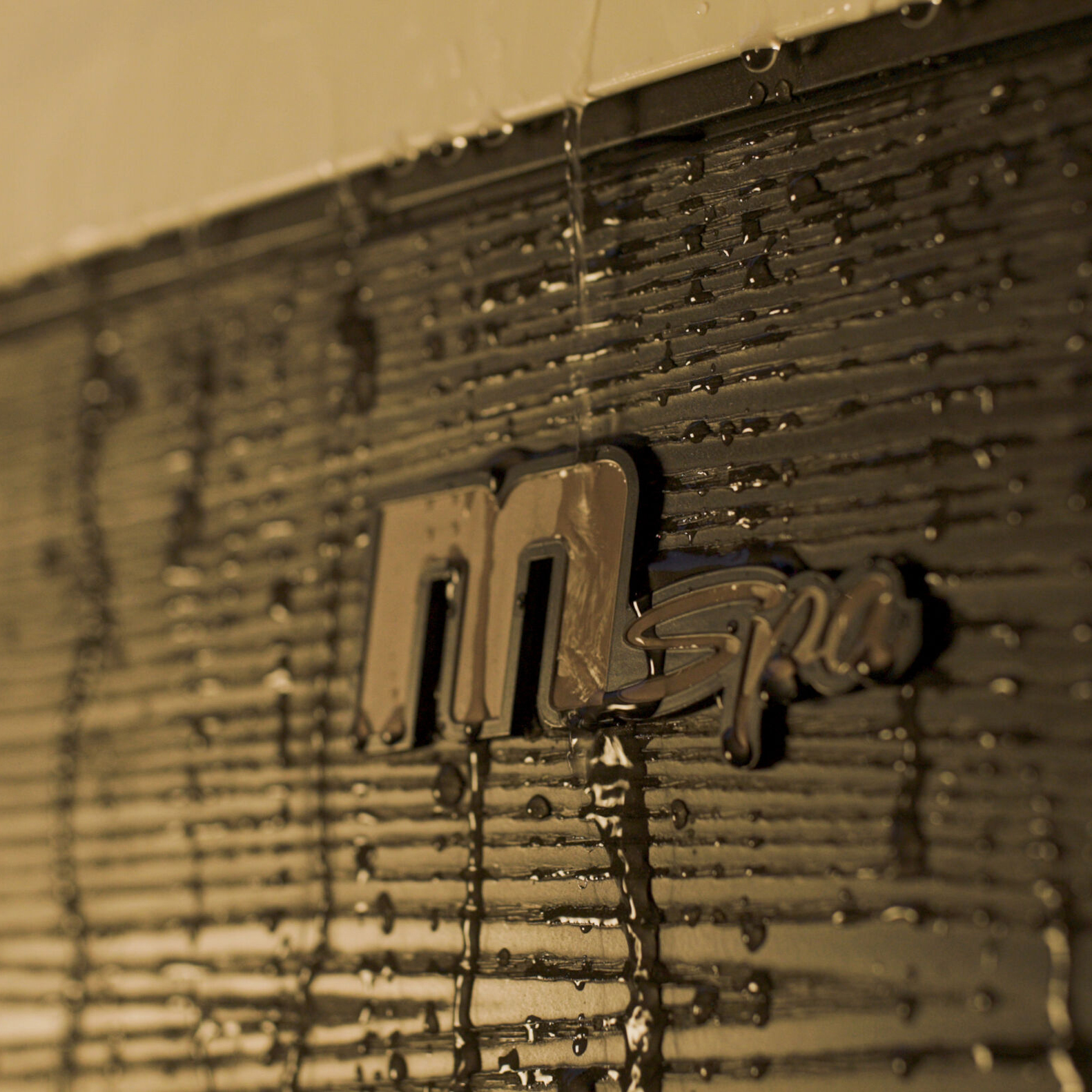 Spabad MSpa Oslo Frame Plus XL Aero med Lock