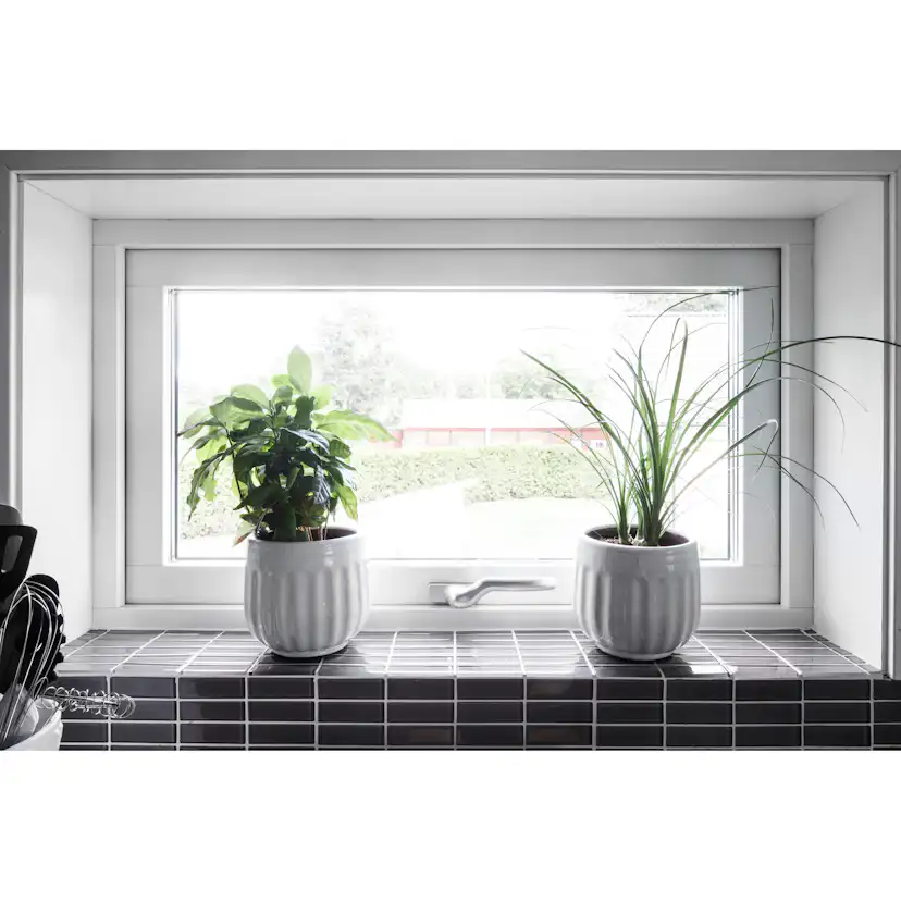 Överkantshängt Fönster Outline 3-Glas Aluminium