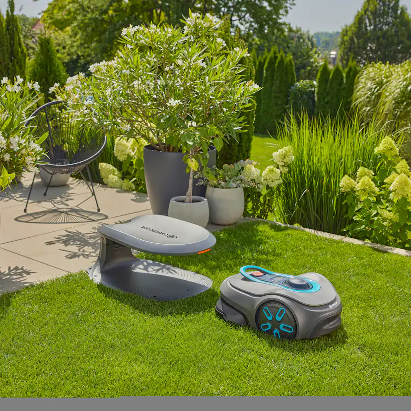 Robotgräsklippare Gardena Smart Sileno Free 800 Utan Slinga Paket Med Robothus & Antikollisionsradar