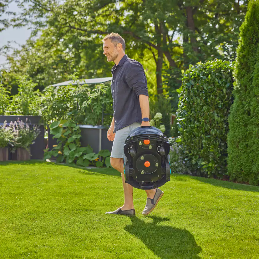 Robotgräsklippare Gardena Smart Sileno Free 1200 Utan Slinga Paket Med Robothus & Reservblad