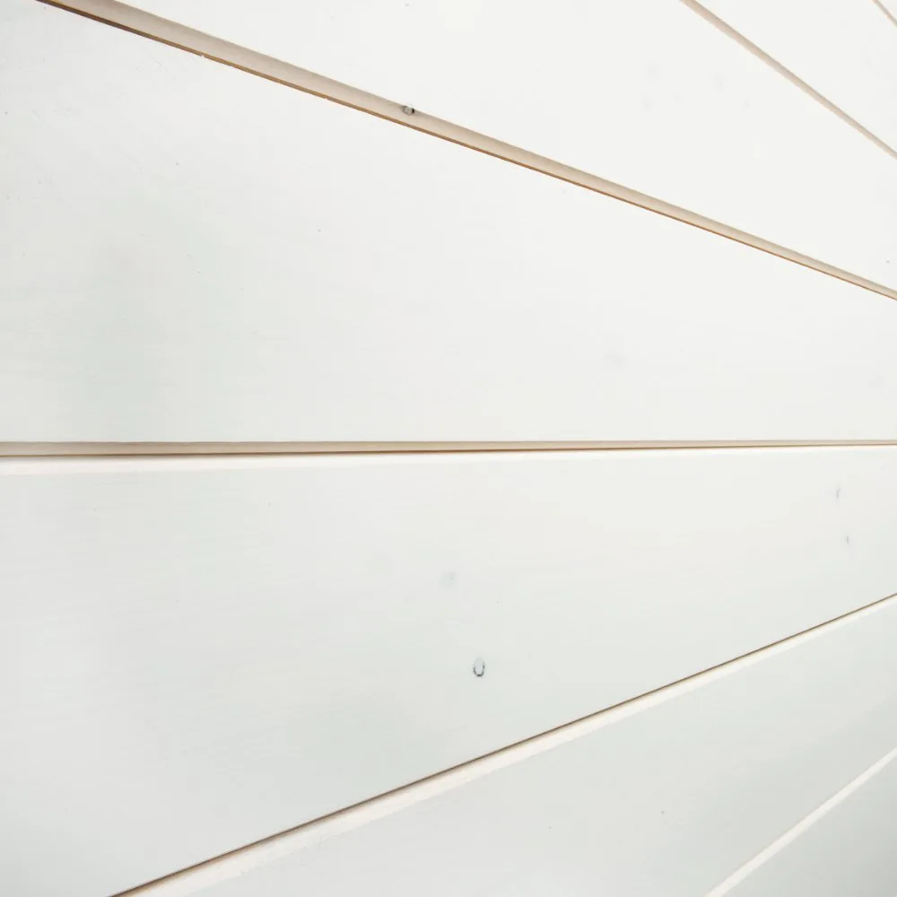 Panel Ändspont Baseco Laserad Vit V-Fas