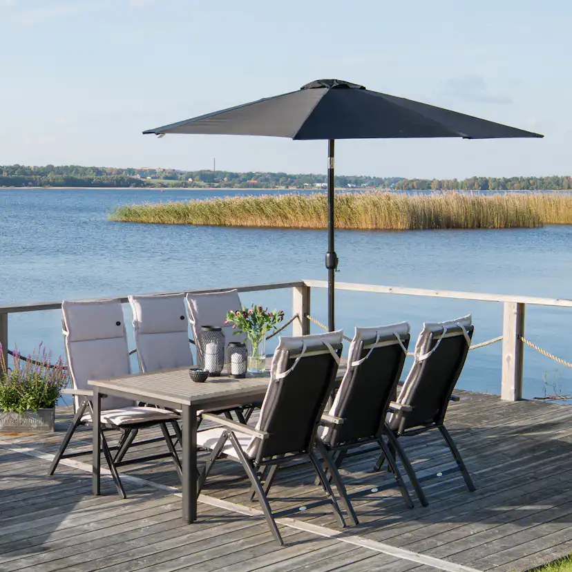 Parasoll Ute Hillerstorp Svart Aluminium Ø300 cm, Vev- & Tilt Funktion