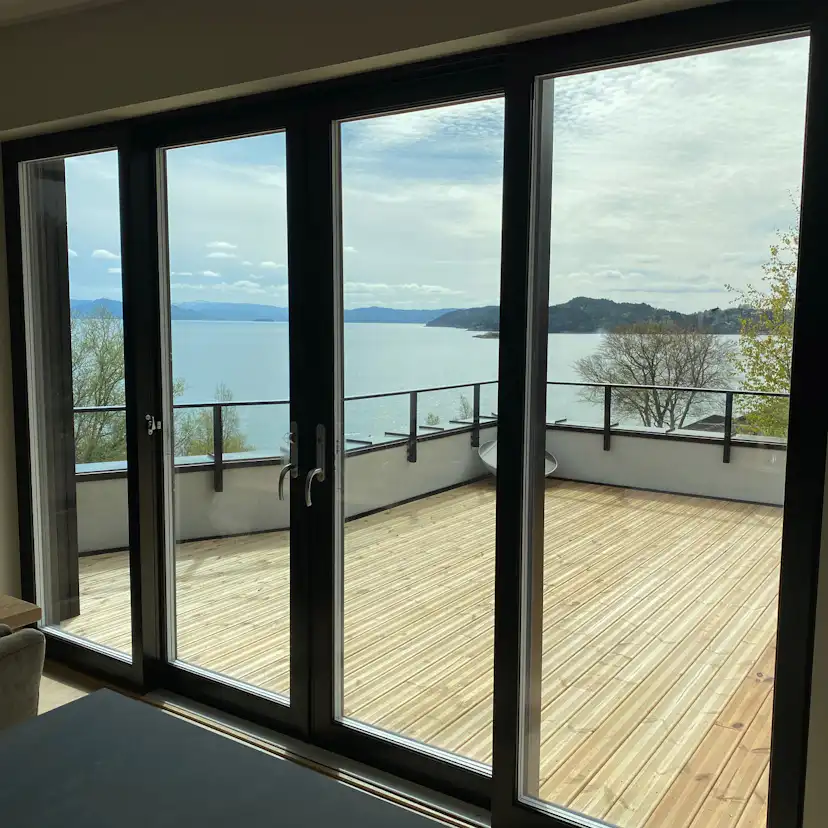 Parskjutdörr NorDan NTech Aluminium 4-Delad