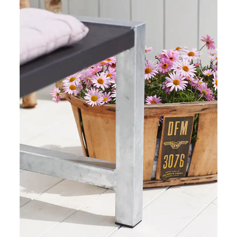 Trädgårdsbänk PLUS PlankTrädgårdsbänk