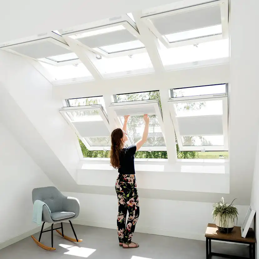 Plissé Fakro Takfönster
