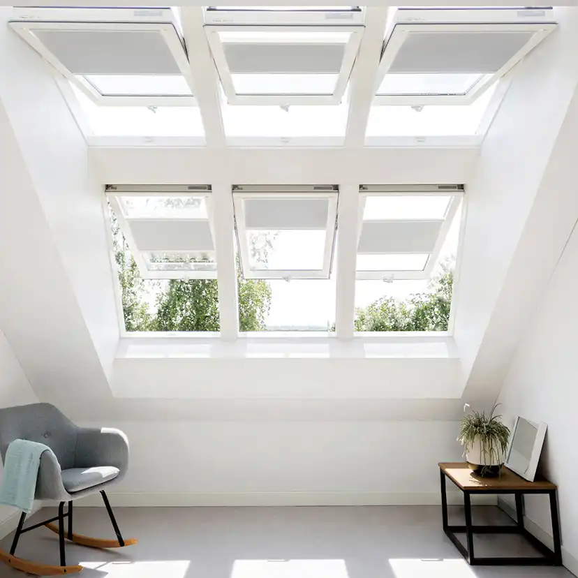 Plissé Fakro Takfönster