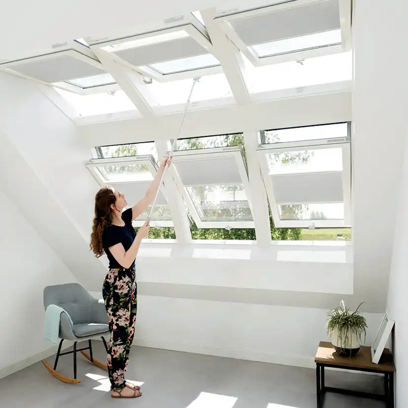 Plissé Fakro Takfönster