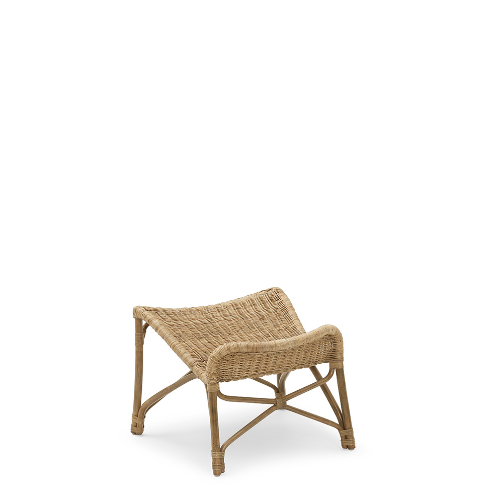 Loungeset Hillerstorp Praktö Fåtölj med Fotpall och Utebord