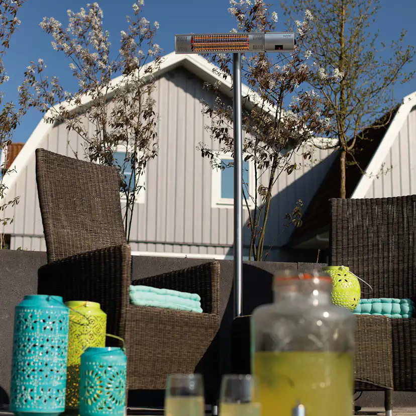 Terrassvärmare SunRed Ultra RD-SILVER-2000S