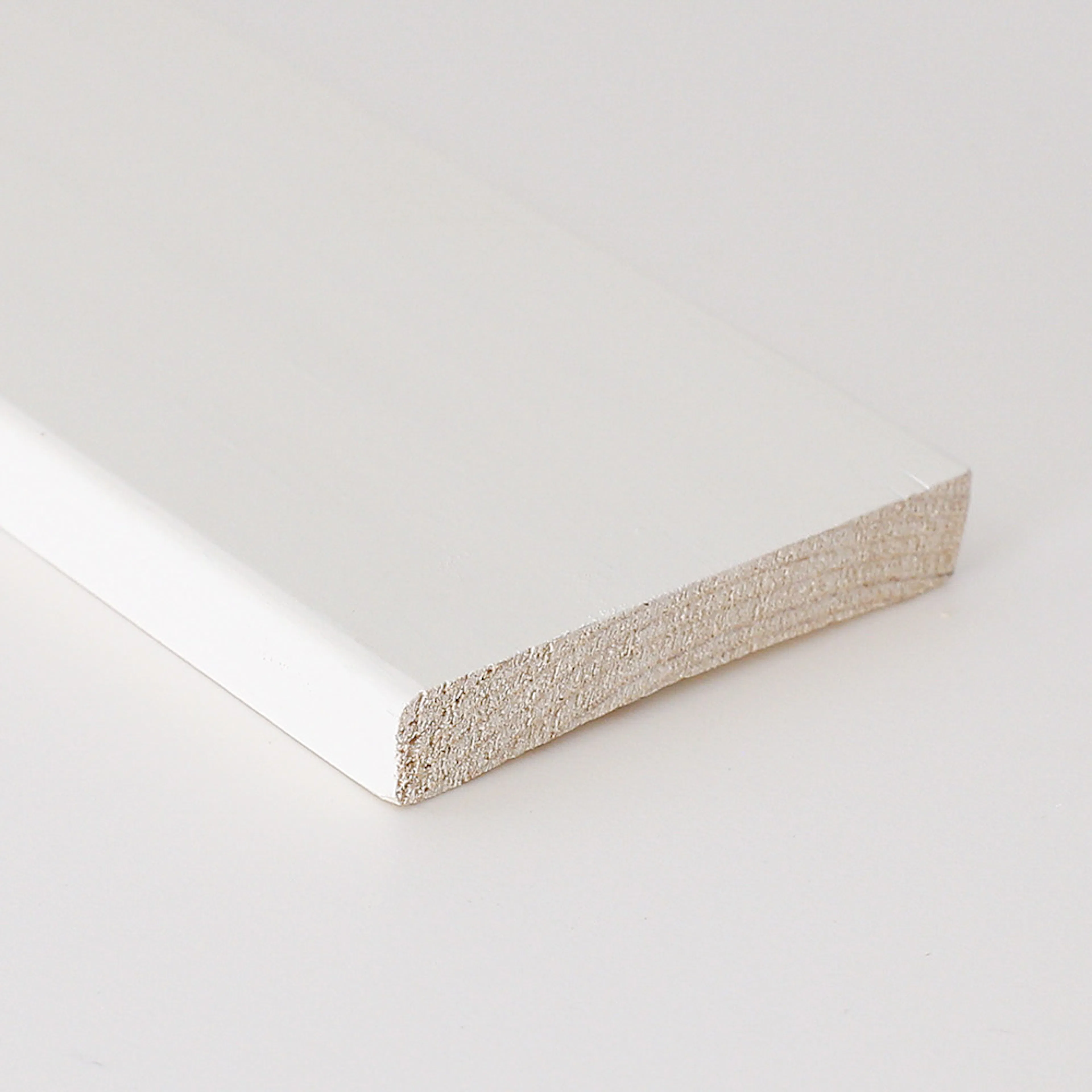 Golvsockel Höganäs Träprofiler 12x69 mm vit 0502