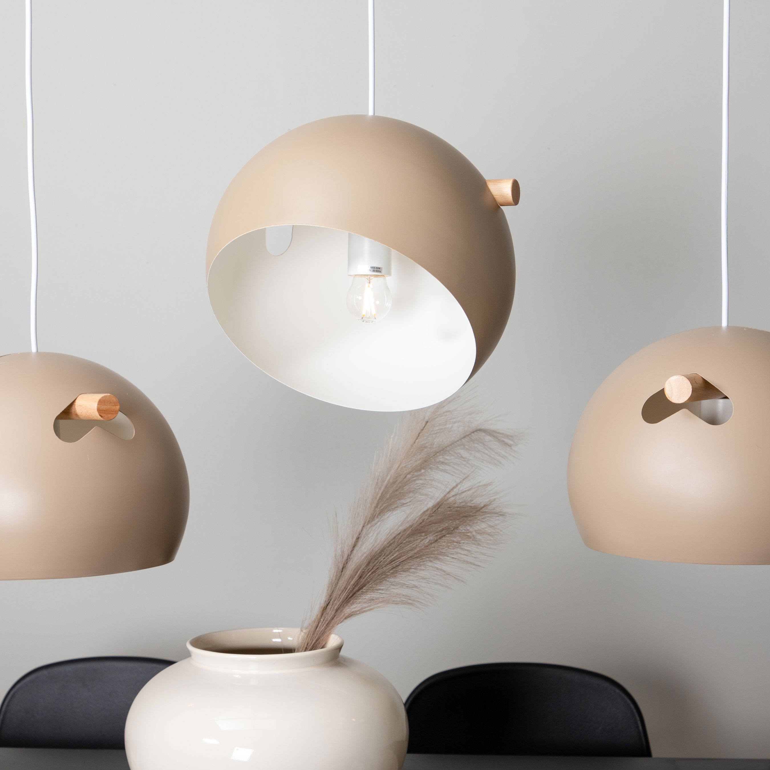 Taklampa Venture Home Todd Beige 3L