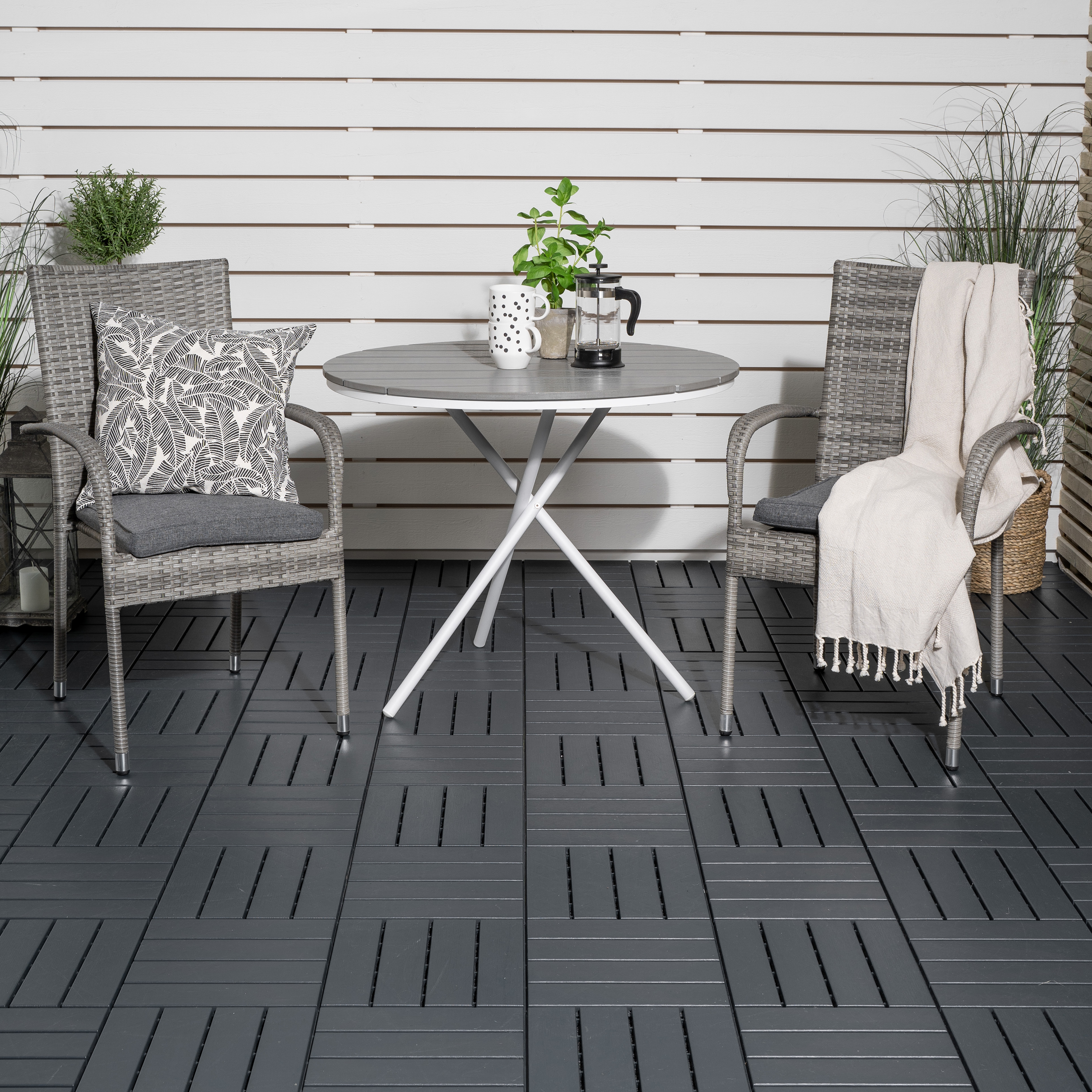 Cafégrupp Venture Home Parma med 2 Anna Trädgårdsstolar Utomhus