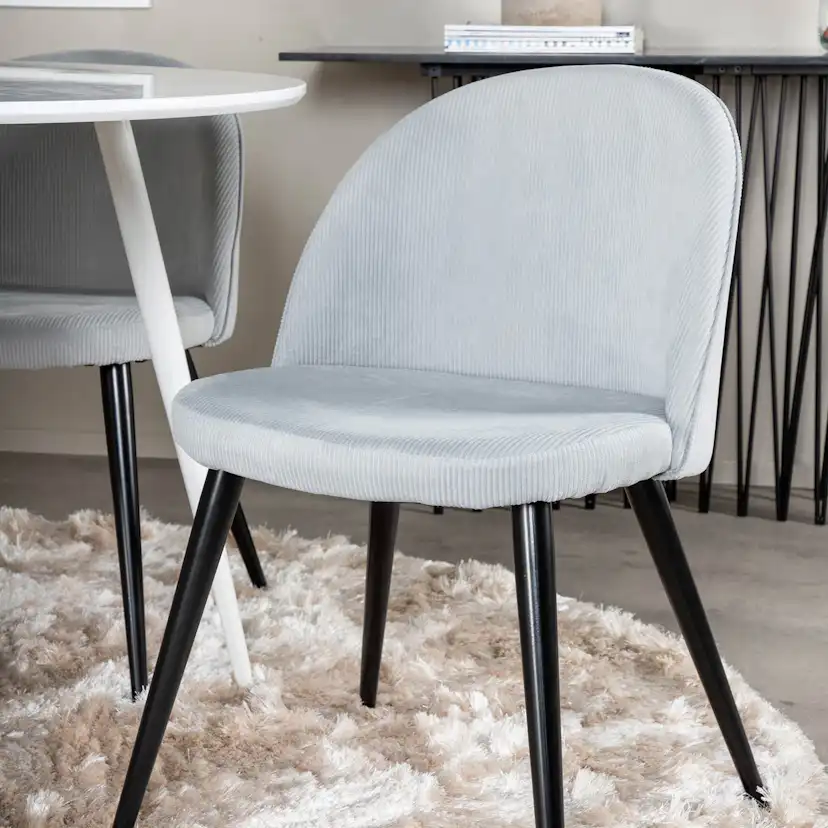 Matgrupp Venture Home Plake med 4 Valentina Stolar Manchester Runt