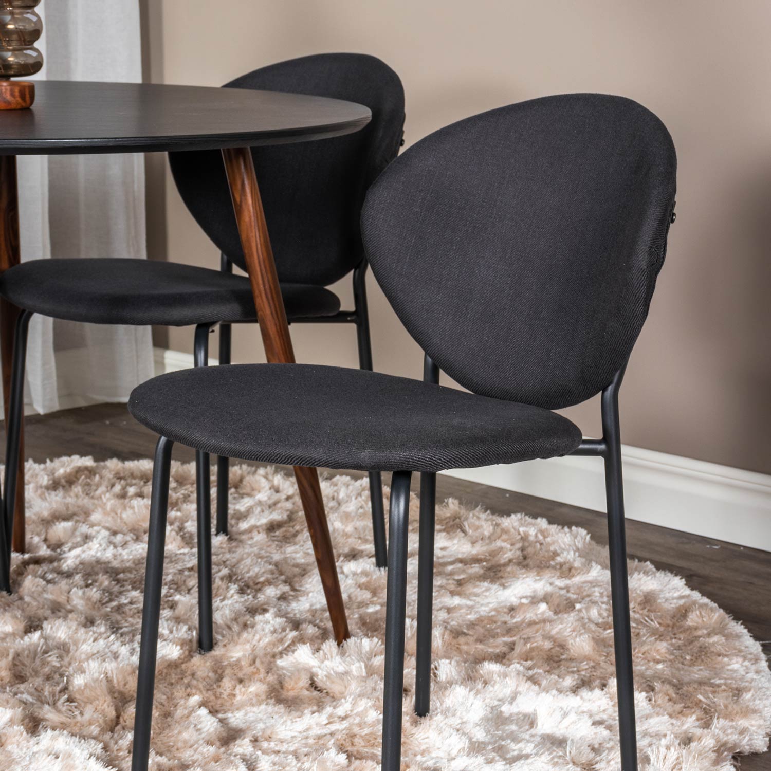 Matgrupp Venture Home Plake med 4 Valor Stolar Runt