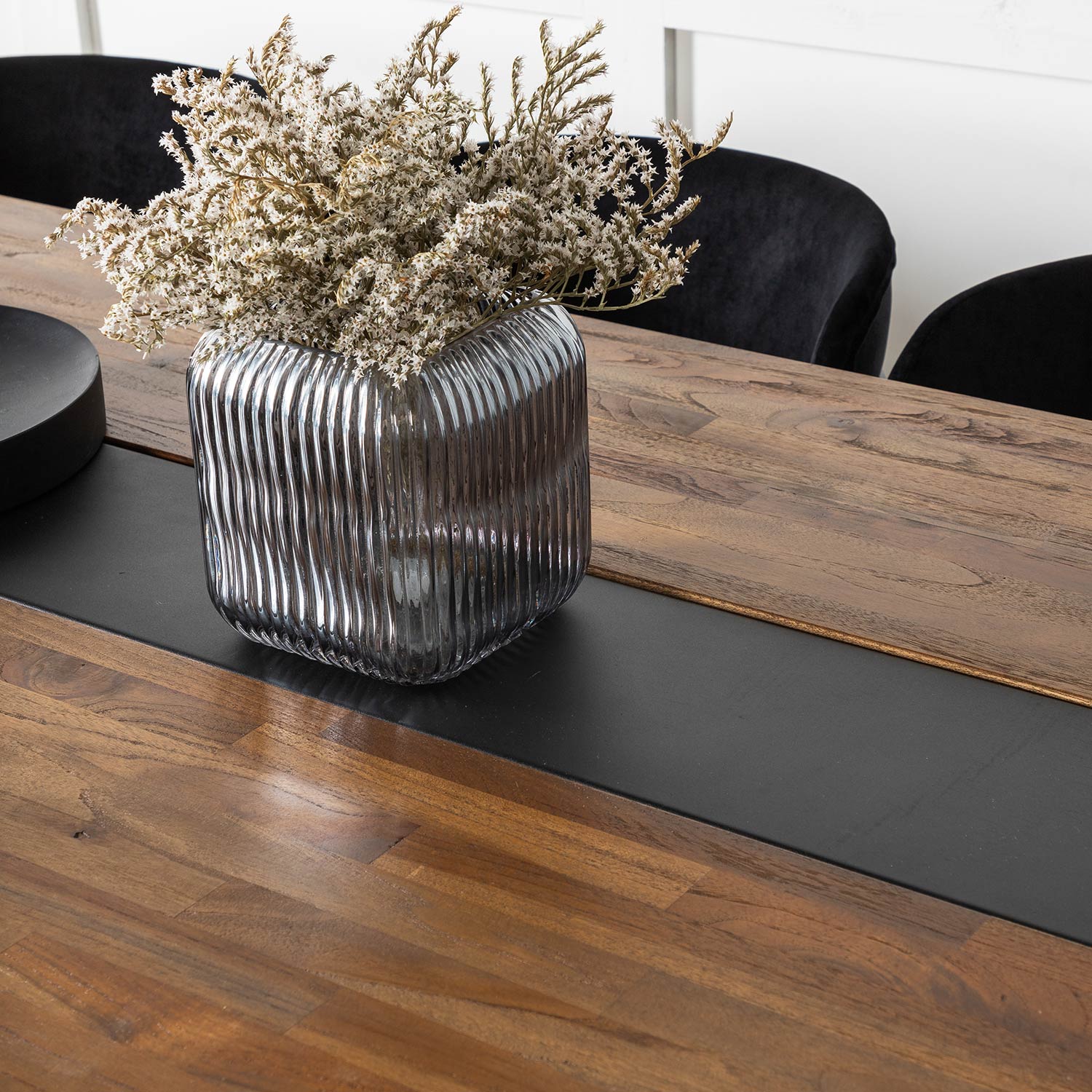 Matgrupp Venture Home Jane med 6 Aris Stolar