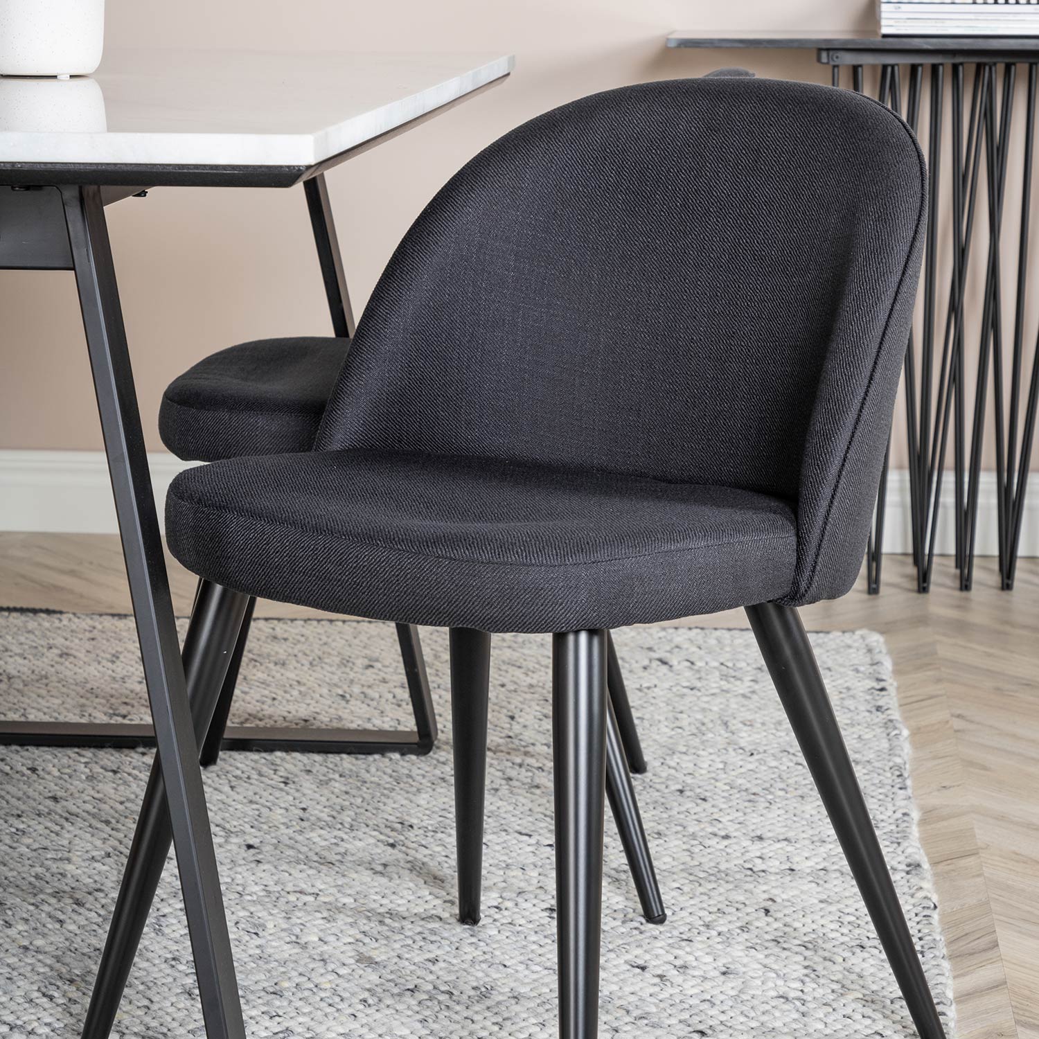 Matgrupp Venture Home Estelle 140 med 4 Valentina Stolar PolyEstelletyg