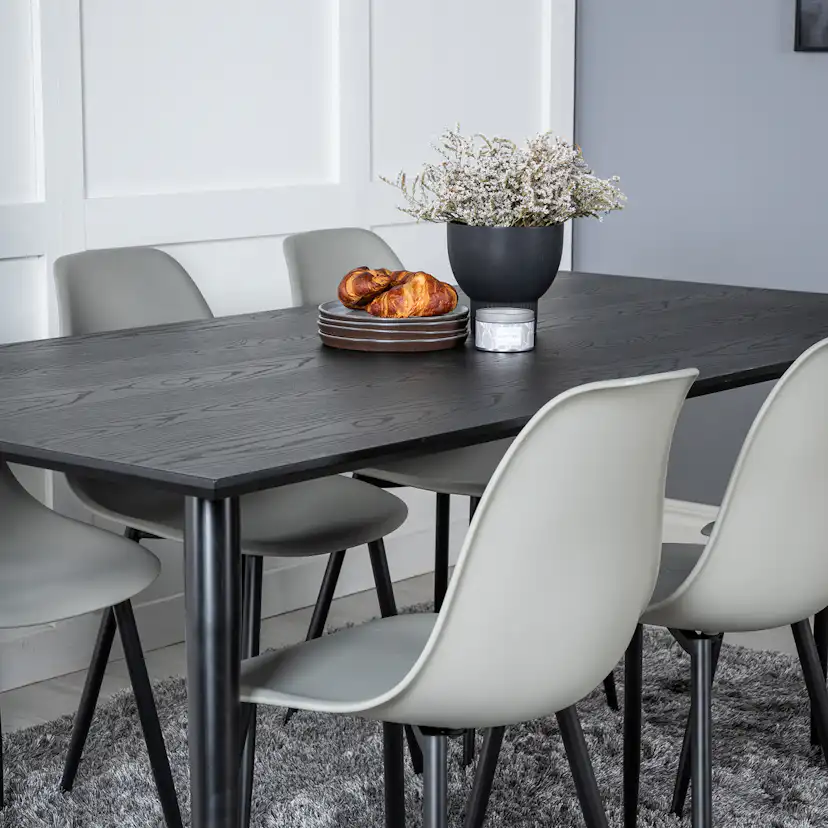 Matgrupp Venture Home Dipp med 6 Polar Plast Stolar