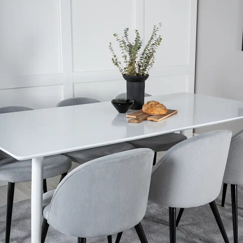 Matgrupp Venture Home Pobbie med 6 Valentina Stolar Manchester