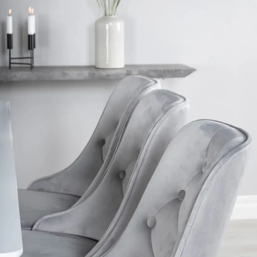 Matgrupp Venture Home Pobbie med 6 Vera Stolar