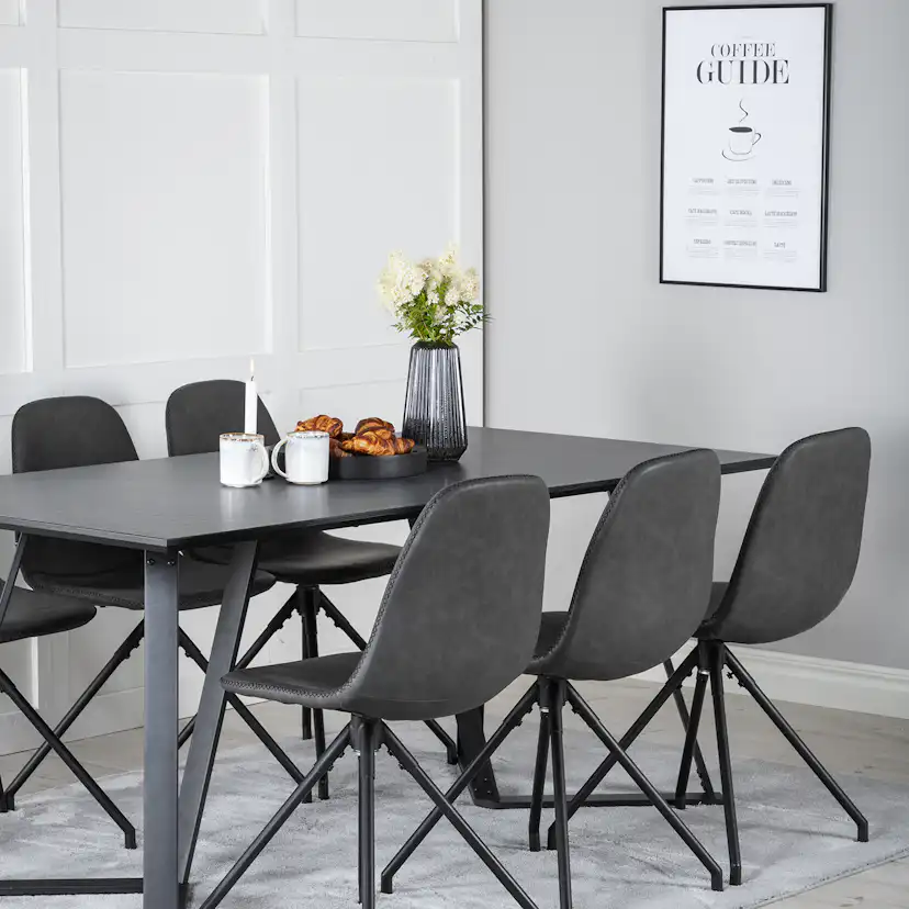 Matgrupp Venture Home Madde med 6 Pobbie Stolar Konstläder