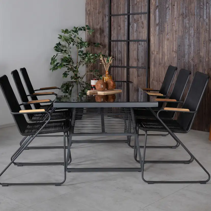 Matgrupp Venture Home Douglas med 6 Berfin Matstolar