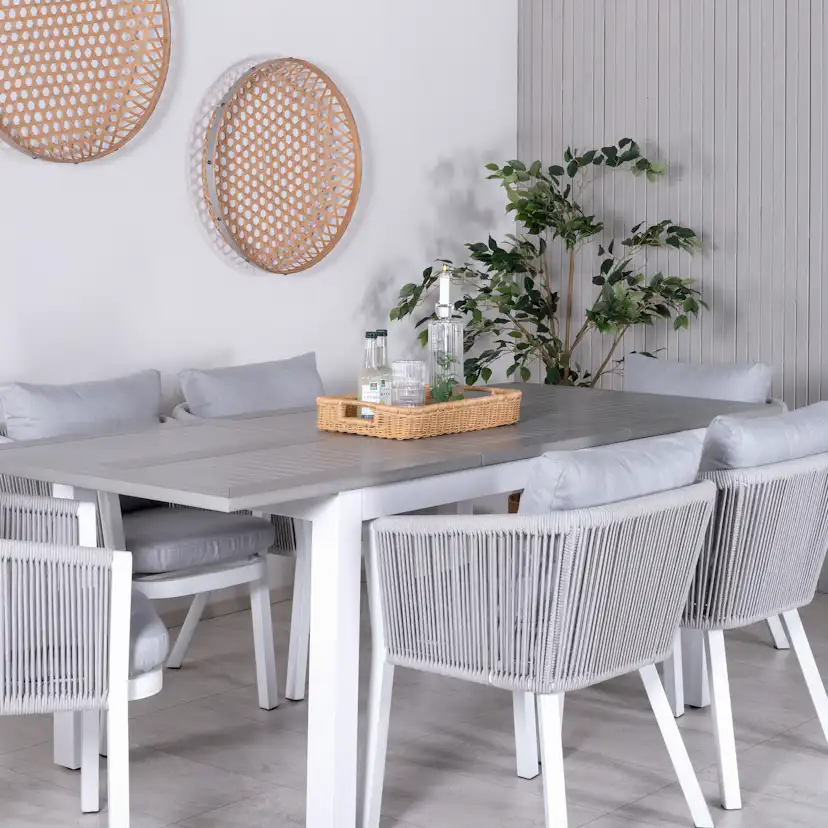 Matgrupp Venture Home Aleyna med 6 Virya Matstolar