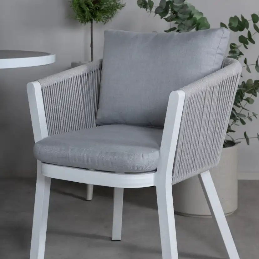 Matgrupp Venture Home Pincy med 4 Virya Matstolar