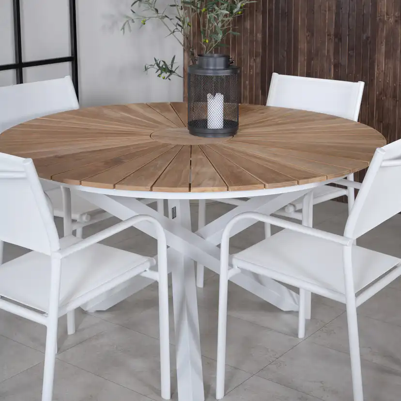 Matgrupp Venture Home Mendi Rund med 4 Sami Stolar