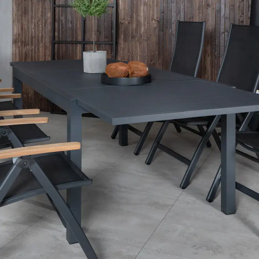 Matgrupp Venture Home Marbella med 6 Pave Stolar