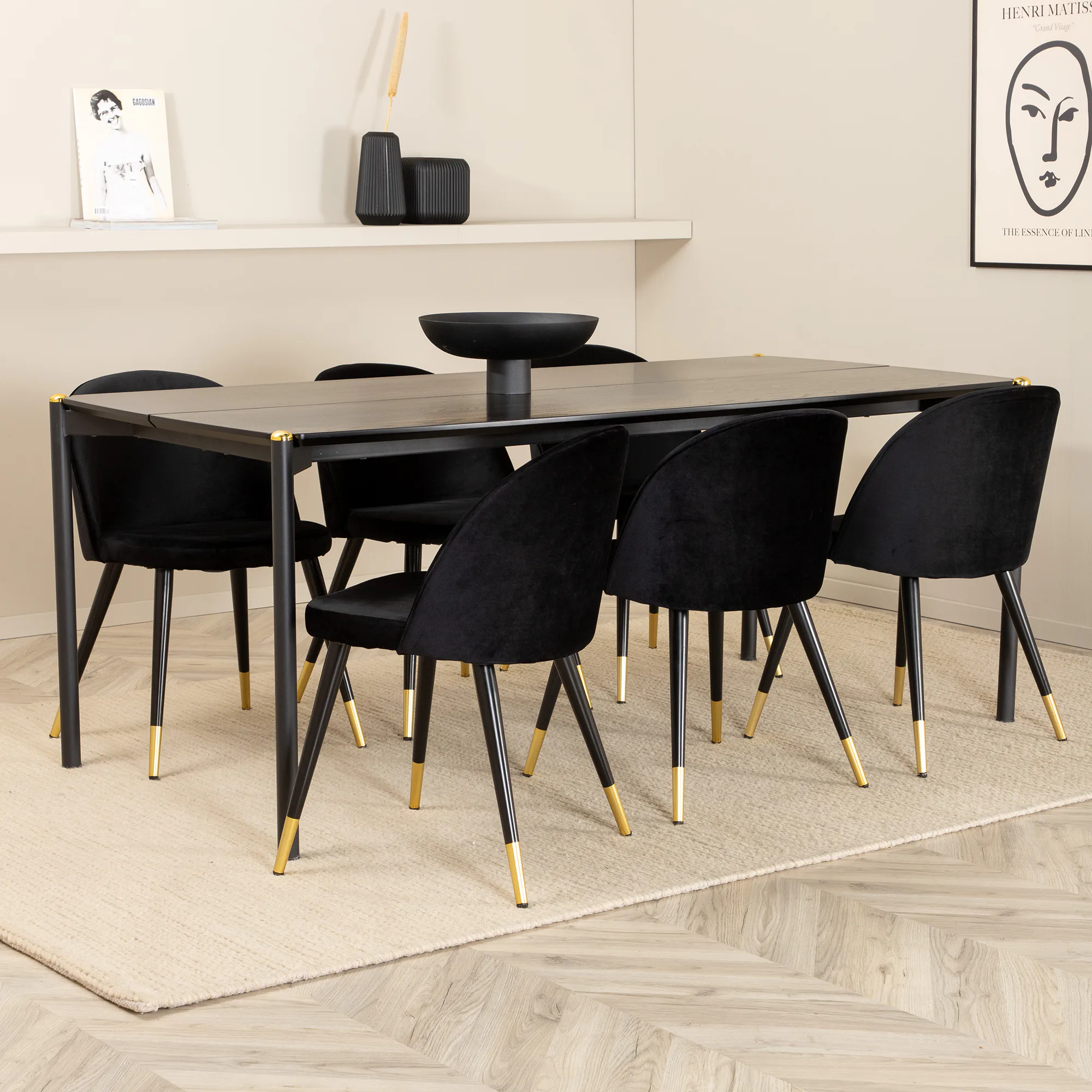 Matgrupp Venture Home Paris med 6 Valentina Stolar Sammet